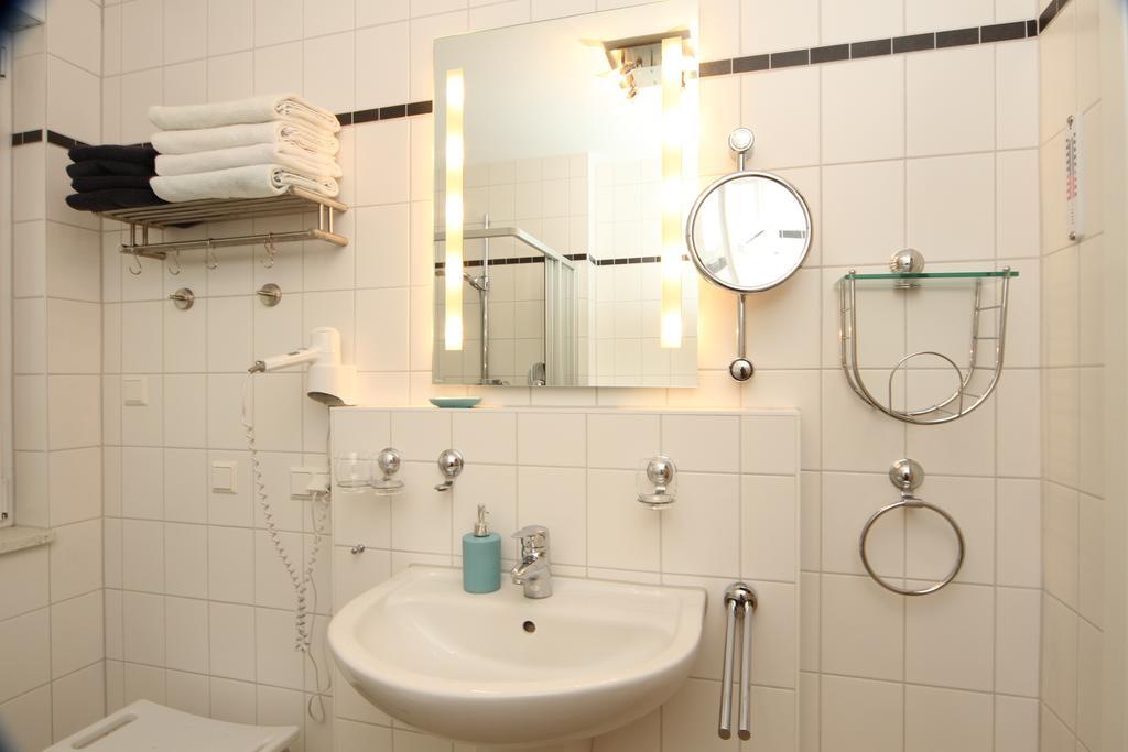 Ferienoase Appartement Heringsdorf  Buitenkant foto
